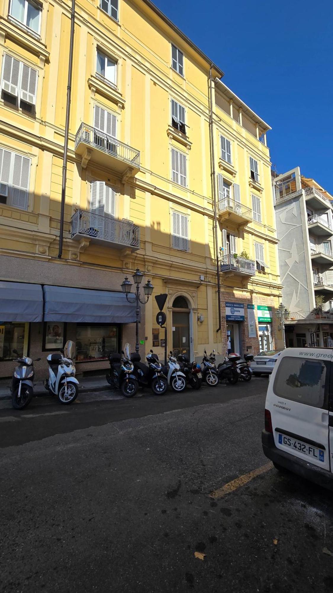 Centro Immobiliare Flagships Apartments Sanremo Esterno foto