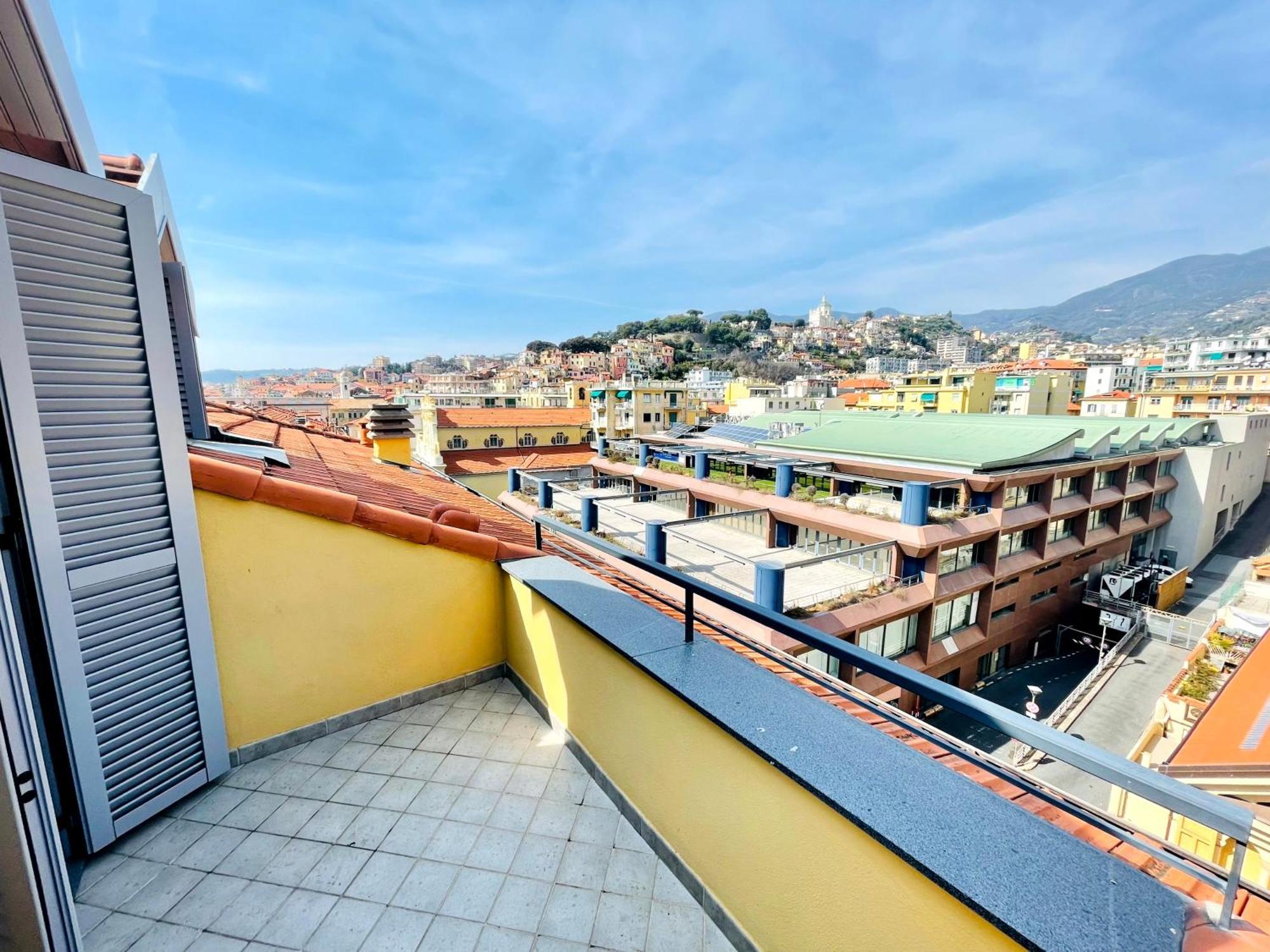 Centro Immobiliare Flagships Apartments Sanremo Esterno foto